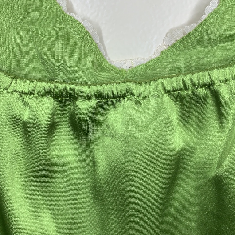 ANNOUNCEMENTS Maternity Cami Ethereal Silky Lace Spaghetti Strap Chartreuse - Picture 3 of 11